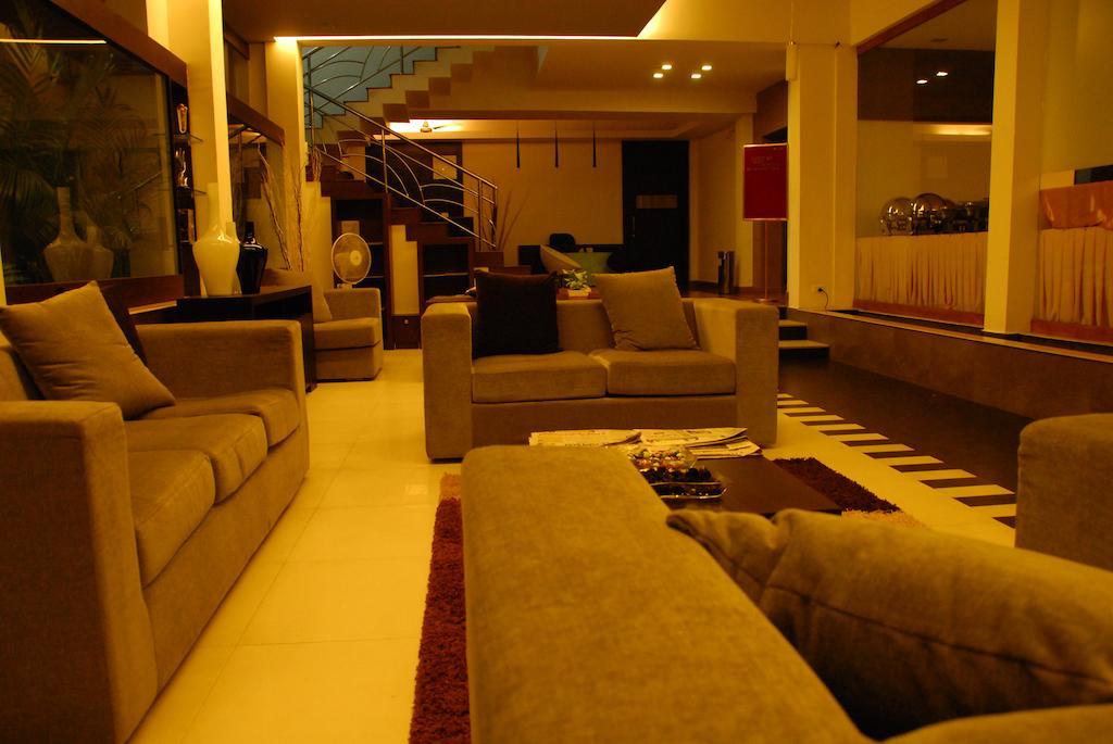 Hotel Sayoojyam Residency Palakkad Esterno foto